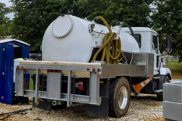 Best High-end porta potty rental  in Yoakum, TX